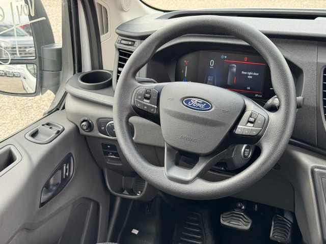 Ford Transit Cargo Van Vehicle Image 09