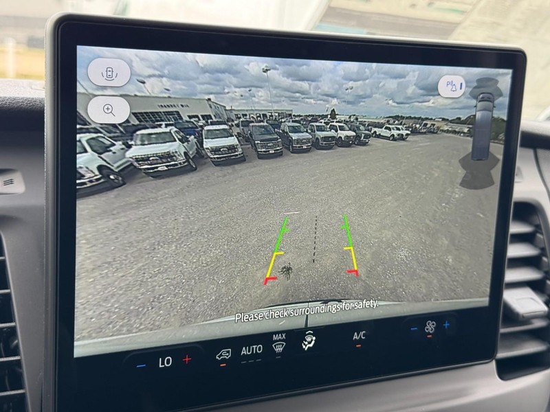 Ford Transit Cargo Van Vehicle Full-screen Gallery Image 15