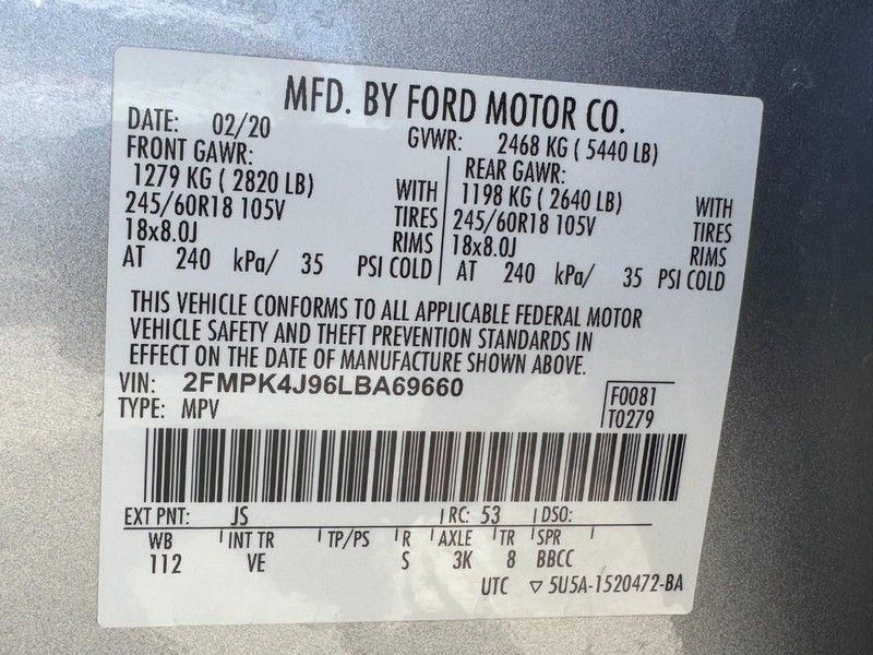 Ford Edge Vehicle Full-screen Gallery Image 24