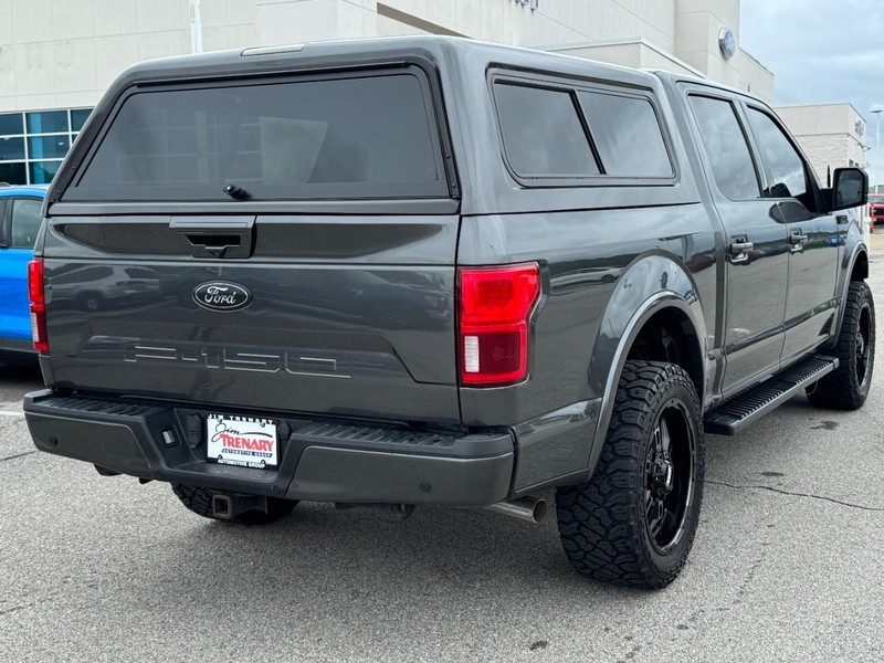 Ford F-150 Vehicle Full-screen Gallery Image 3