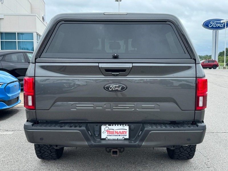 Ford F-150 Vehicle Full-screen Gallery Image 4
