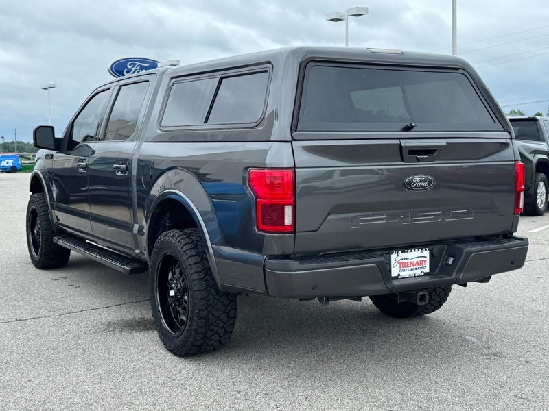 Ford F-150 Vehicle Full-screen Gallery Image 6