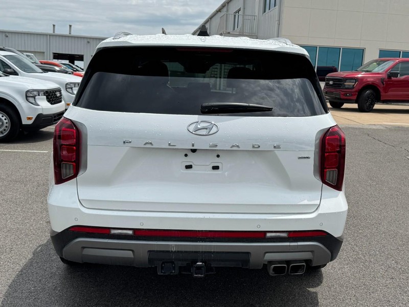 Hyundai Palisade Vehicle Full-screen Gallery Image 4
