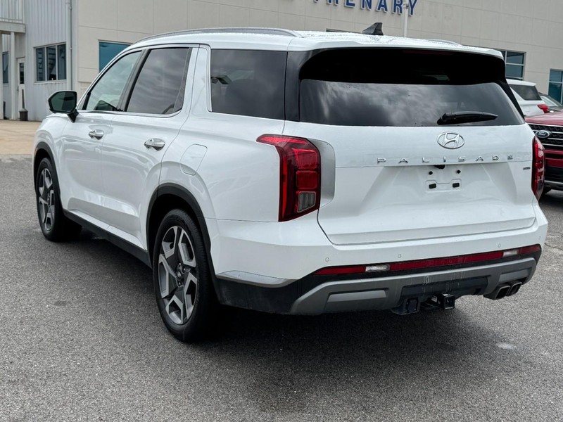 Hyundai Palisade Vehicle Full-screen Gallery Image 6