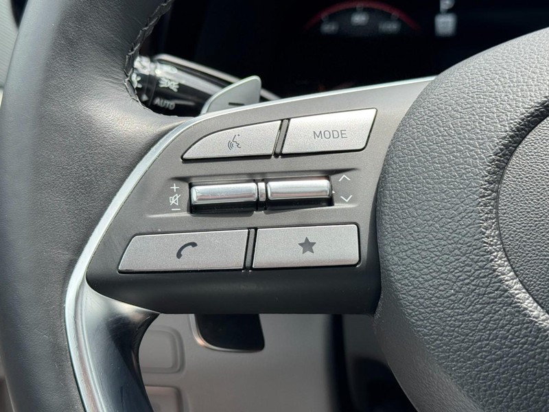 Hyundai Palisade Vehicle Full-screen Gallery Image 19