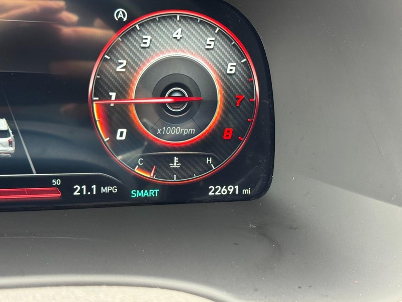 Hyundai Palisade Vehicle Full-screen Gallery Image 21