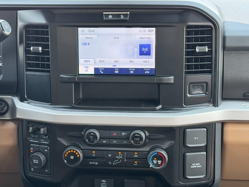 Ford Super Duty F-250 SRW Vehicle Image 08