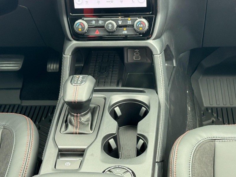 Ford Ranger Vehicle Image 09