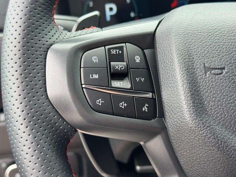 Ford Ranger Vehicle Image 11