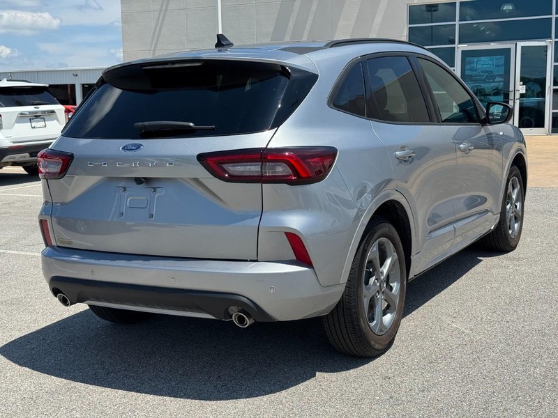 Ford Escape Vehicle Image 03