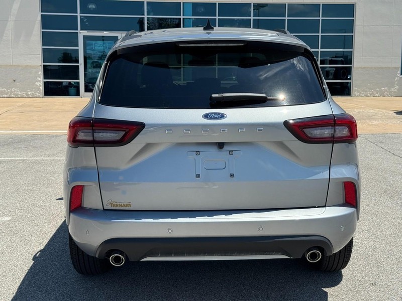 Ford Escape Vehicle Image 04