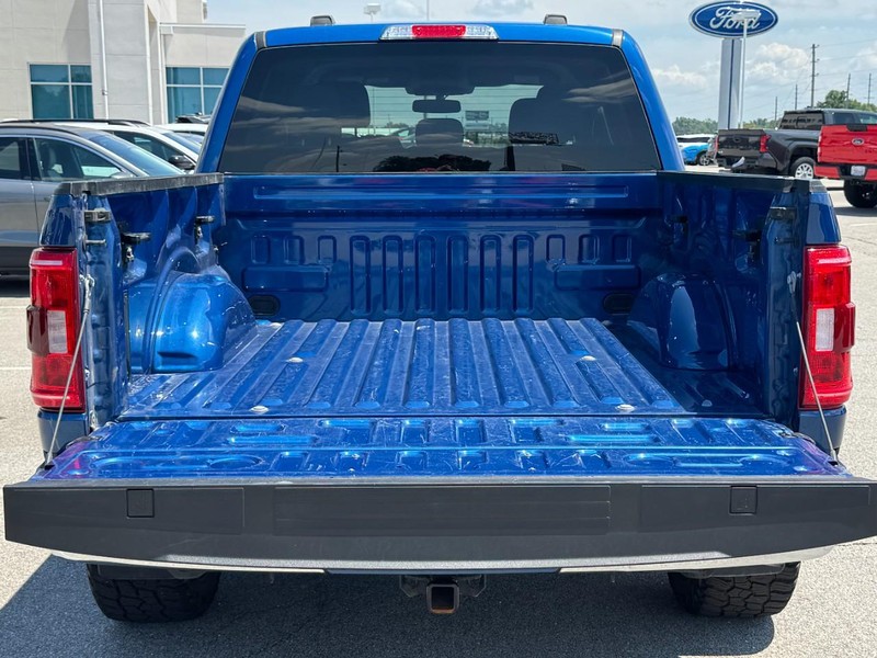 Ford F-150 Vehicle Full-screen Gallery Image 5