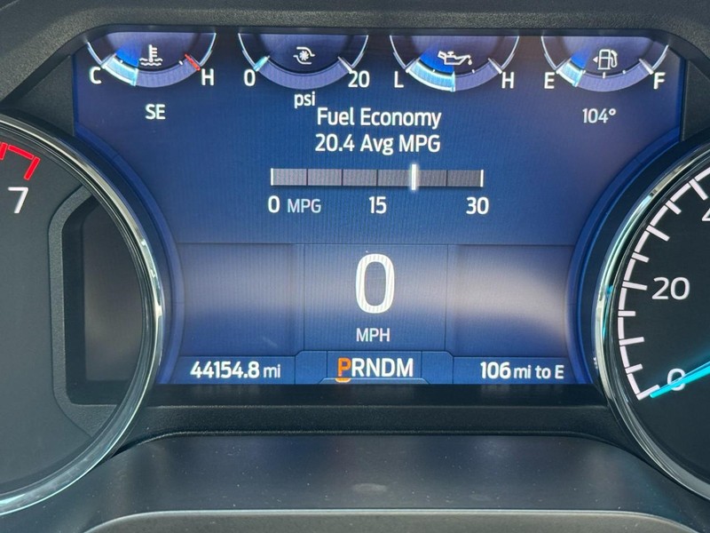 Ford F-150 Vehicle Full-screen Gallery Image 18