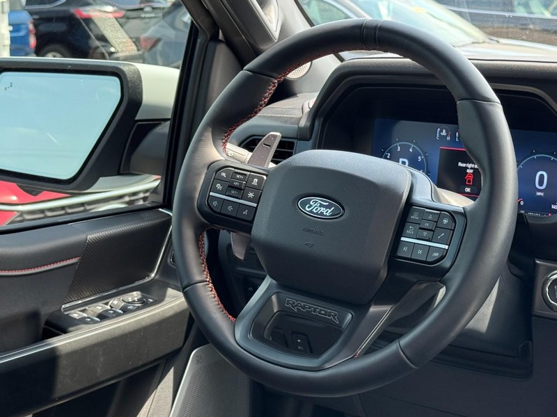 Ford F-150 Vehicle Image 12