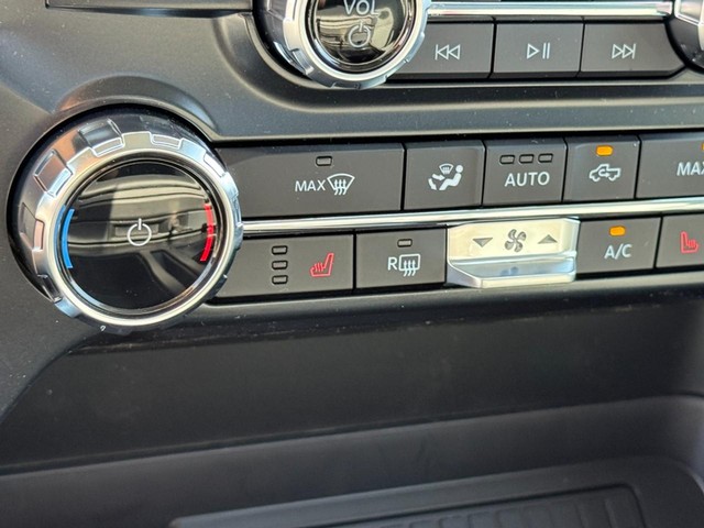 Ford F-150 Vehicle Image 12