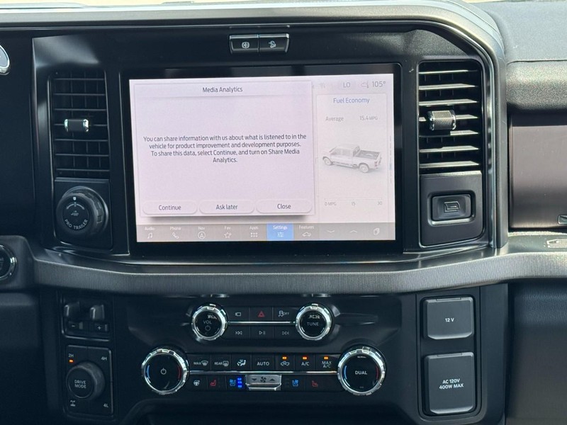 Ford Super Duty F-250 SRW Vehicle Full-screen Gallery Image 8