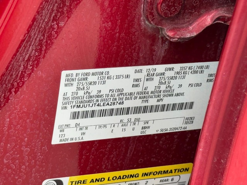 Ford Expedition Vehicle Image 26