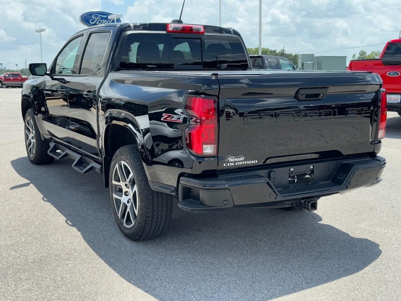 Chevrolet Colorado Vehicle Full-screen Gallery Image 06
