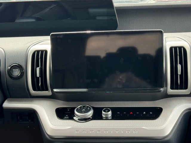 Ford Expedition Vehicle Image 08