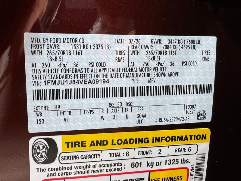 Ford Expedition Vehicle Image 16