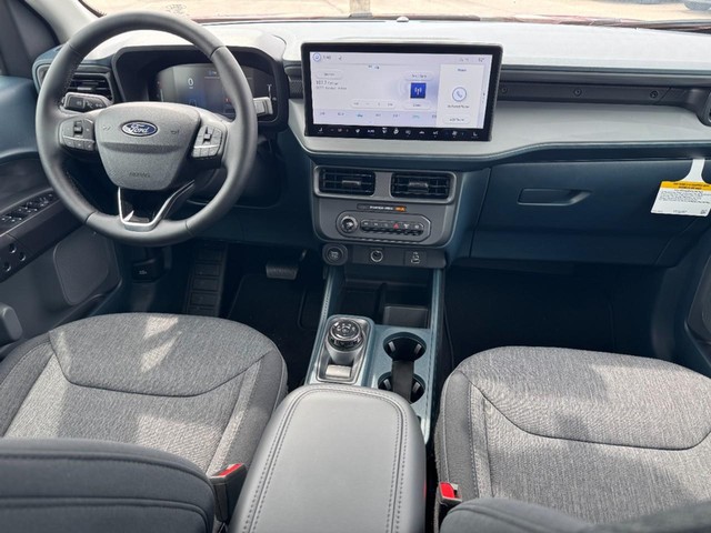 Ford Maverick Vehicle Image 06