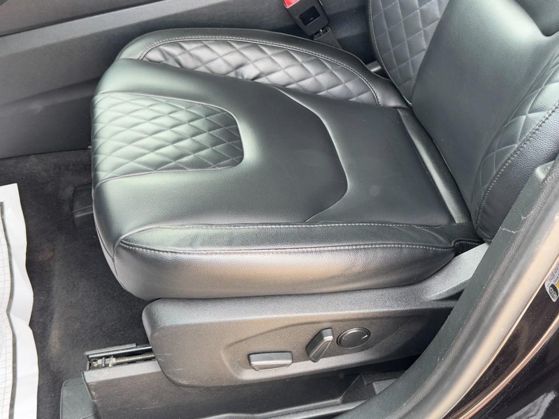 Ford Edge Vehicle Image 25