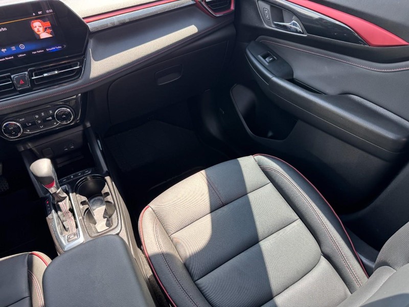 Chevrolet TrailBlazer Vehicle Full-screen Gallery Image 15