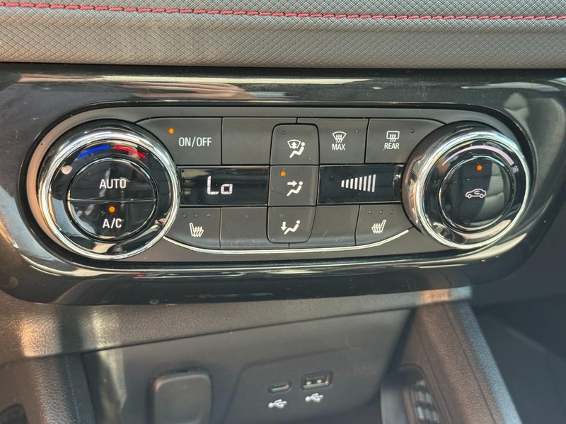 Chevrolet TrailBlazer Vehicle Full-screen Gallery Image 19