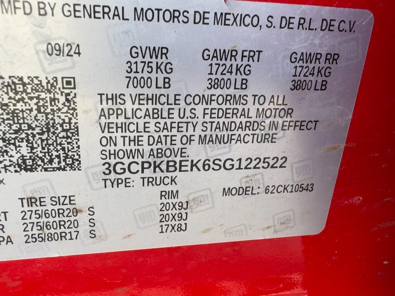 Chevrolet Silverado 1500 Vehicle Full-screen Gallery Image 22