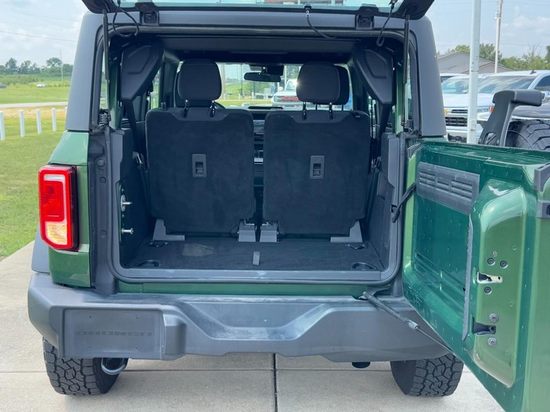 Ford Bronco Vehicle Image 05