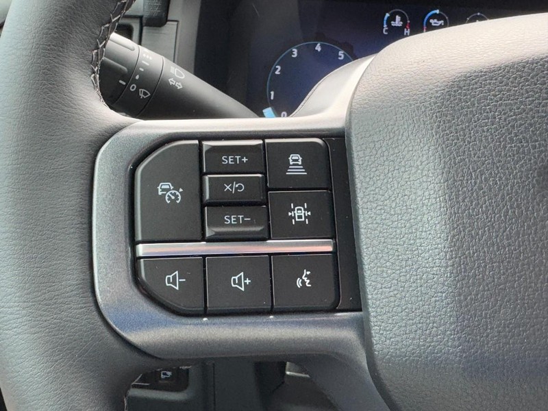 Ford F-150 Vehicle Image 10