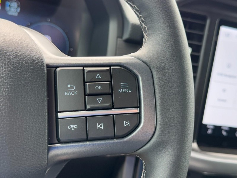 Ford F-150 Vehicle Image 11