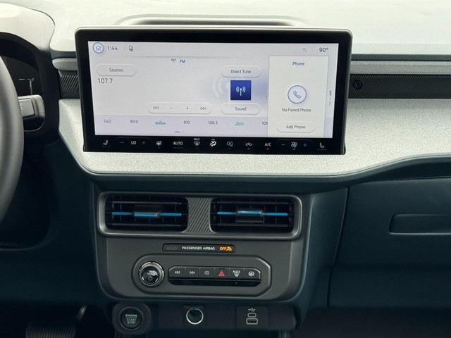 Ford Maverick Vehicle Image 08