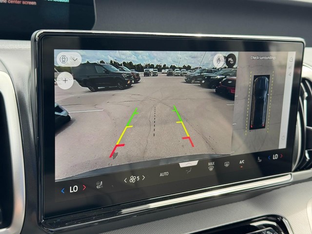 Ford Expedition Max Vehicle Image 14