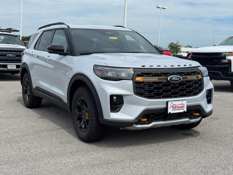 Ford Explorer Vehicle Full-screen Gallery Image 2