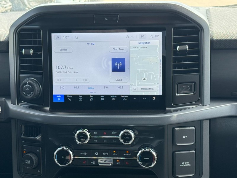 Ford F-150 Vehicle Full-screen Gallery Image 8