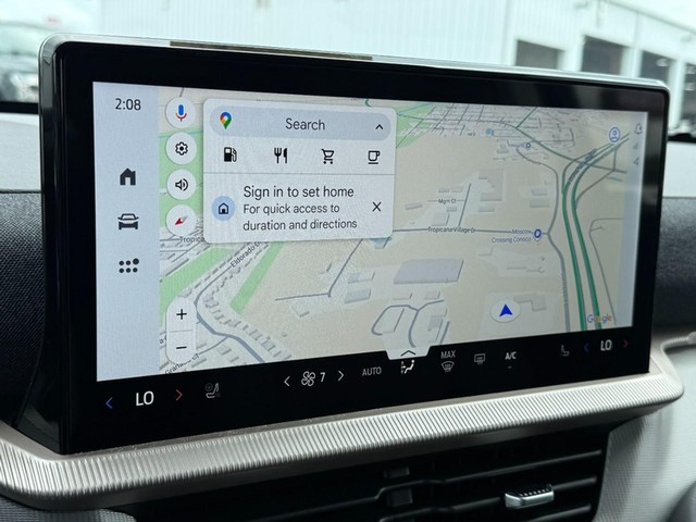 Ford Explorer Vehicle Image 15