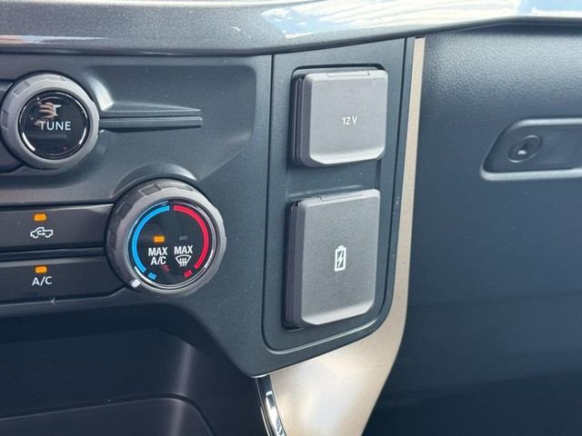Ford F-150 Vehicle Image 12