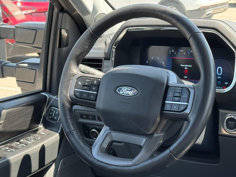Ford F-150 Vehicle Image 12