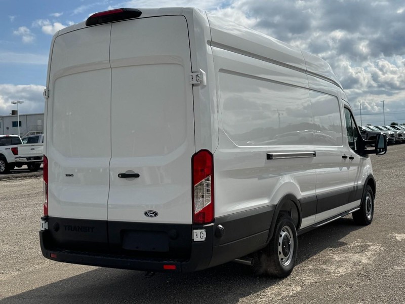 Ford Transit Cargo Van Vehicle Full-screen Gallery Image 3
