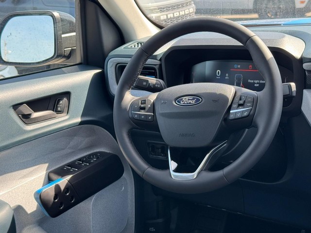 Ford Maverick Vehicle Image 07