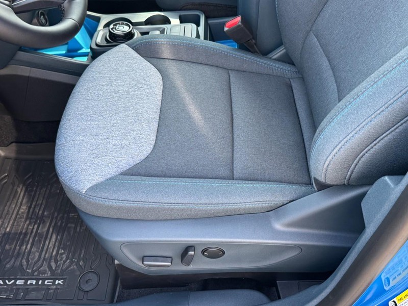 Ford Maverick Vehicle Full-screen Gallery Image 15