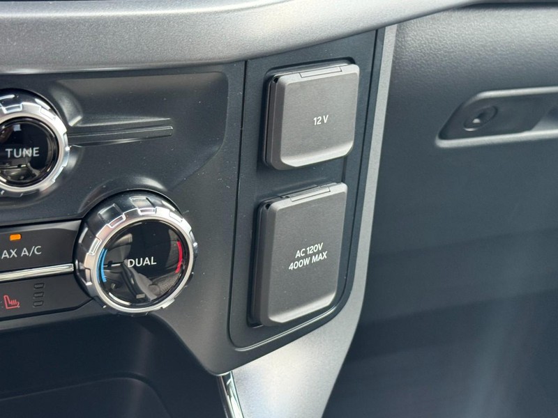 Ford F-150 Vehicle Image 13