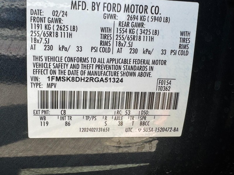 Ford Explorer Vehicle Image 23