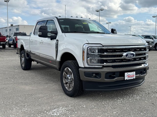 Ford Super Duty F-250 SRW Vehicle Image 02