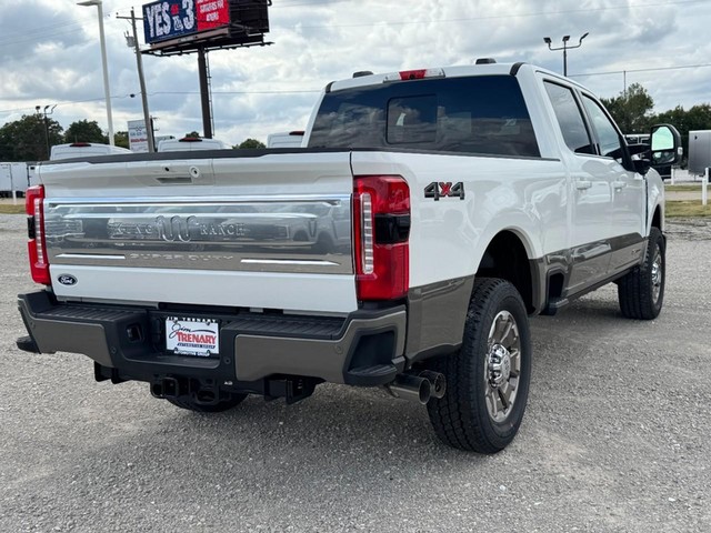 Ford Super Duty F-250 SRW Vehicle Image 03
