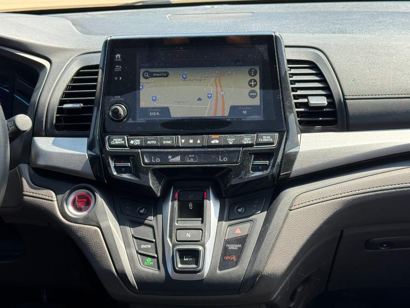Honda Odyssey Vehicle Full-screen Gallery Image 14