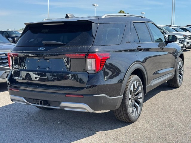 Ford Explorer Vehicle Image 03