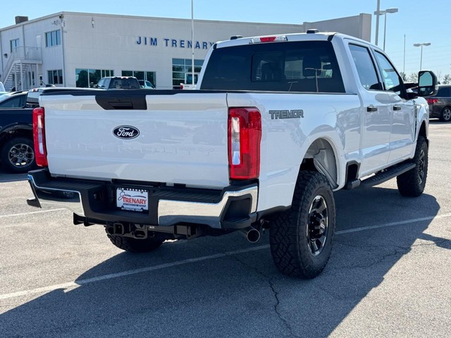 Ford Super Duty F-250 SRW Vehicle Image 03