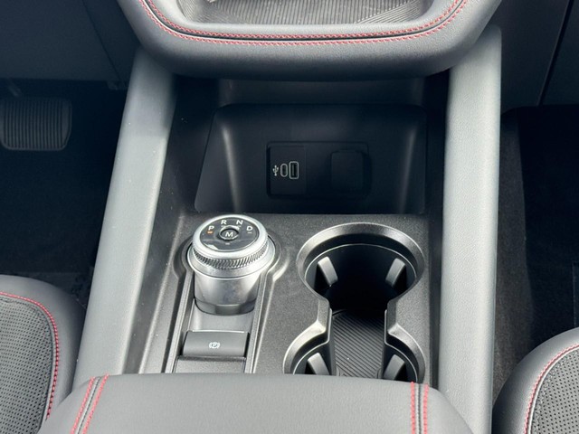 Ford Explorer Vehicle Image 10